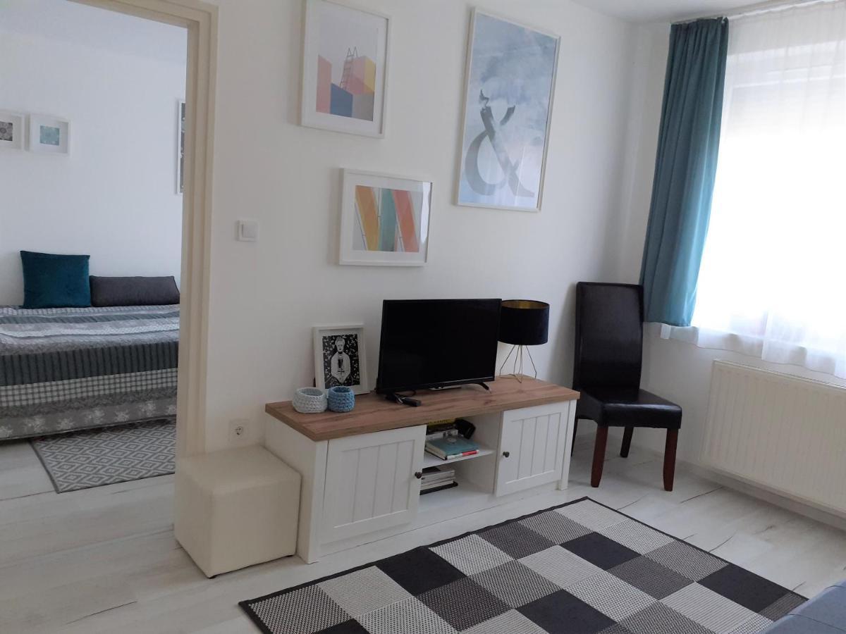 Apartamento Nelli Apartman Keszthely Exterior foto
