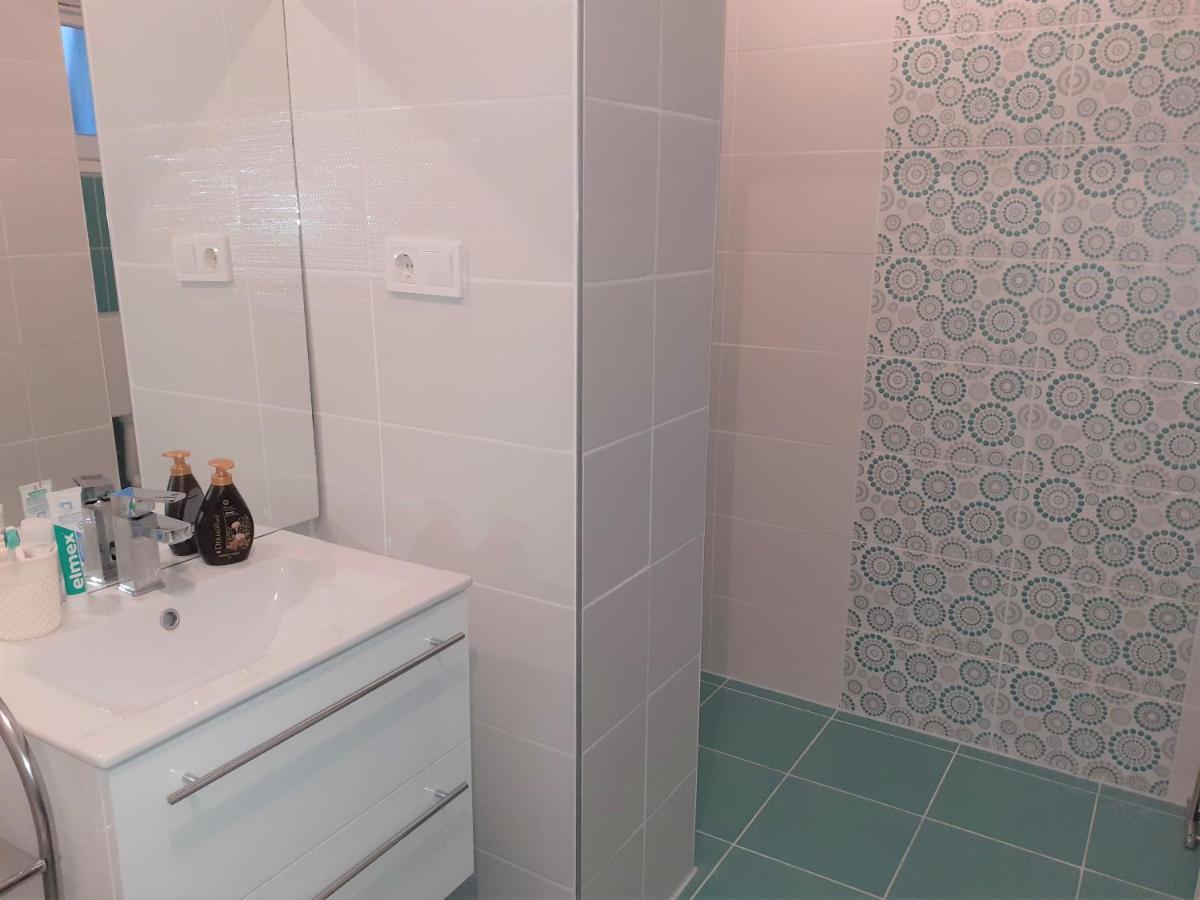 Apartamento Nelli Apartman Keszthely Exterior foto